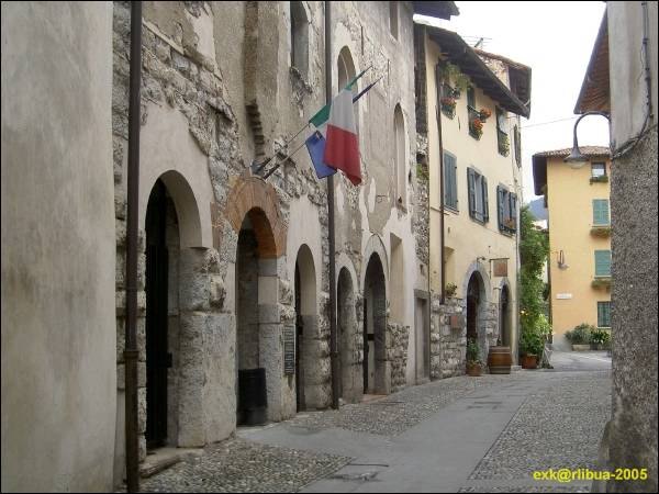 0042-iseo.jpg