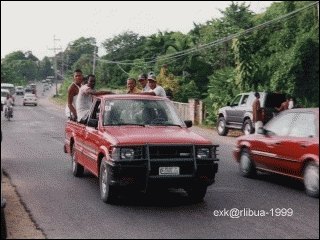 07-car.jpg