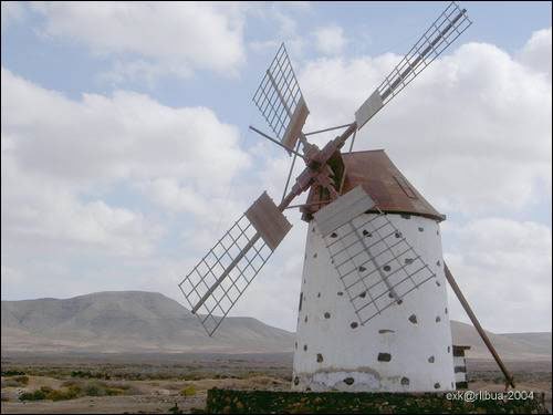 002_windmill.jpg